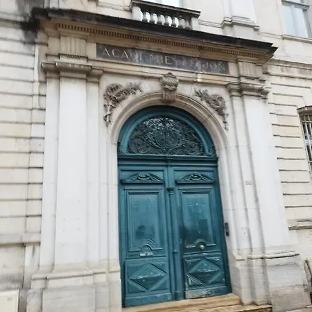 L'academicien Hyper Centre Dijon