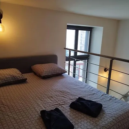 L'academicien Hyper Centre Apartment