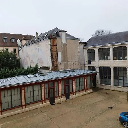 L'academicien Hyper Centre Apartment